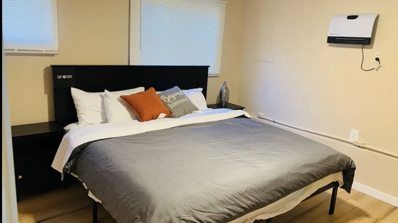 Photo of Bedroom in Seattle Metro Area
