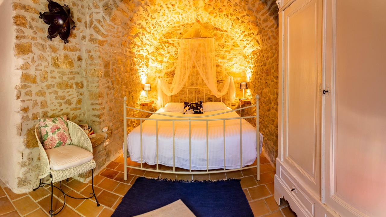Photo of Bedroom in Sabran