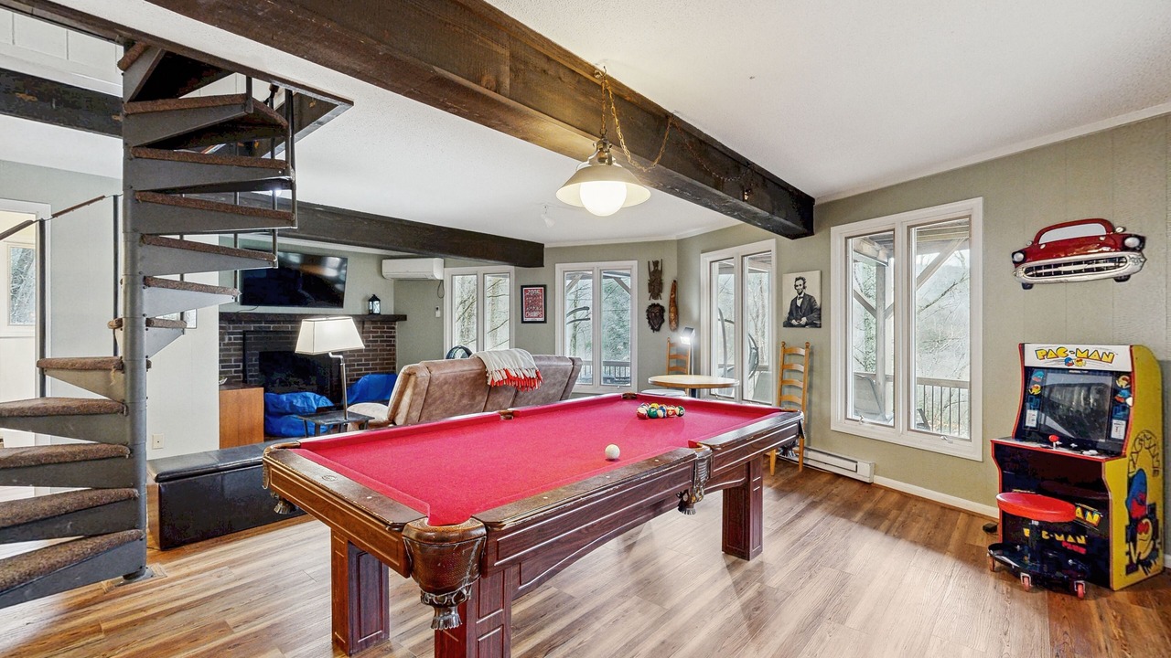 Photo of Bedroom in Sugar Mountain