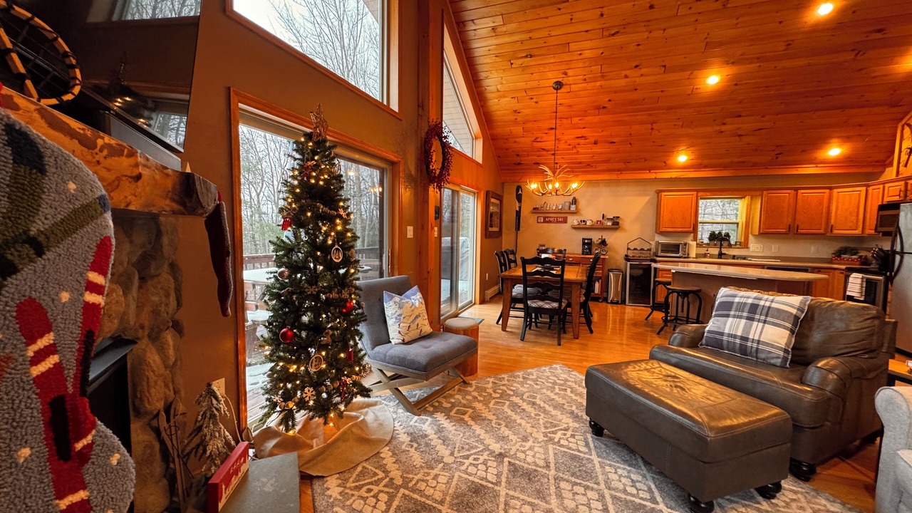 Photo of Others in Hunter