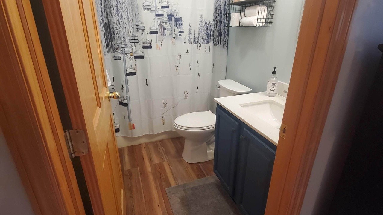 Photo of Others in Hunter