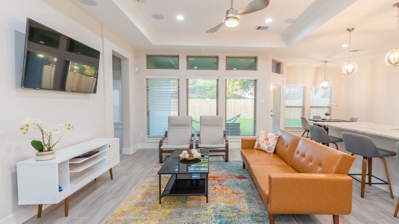 Photo of Livingroom in Southeast Houston