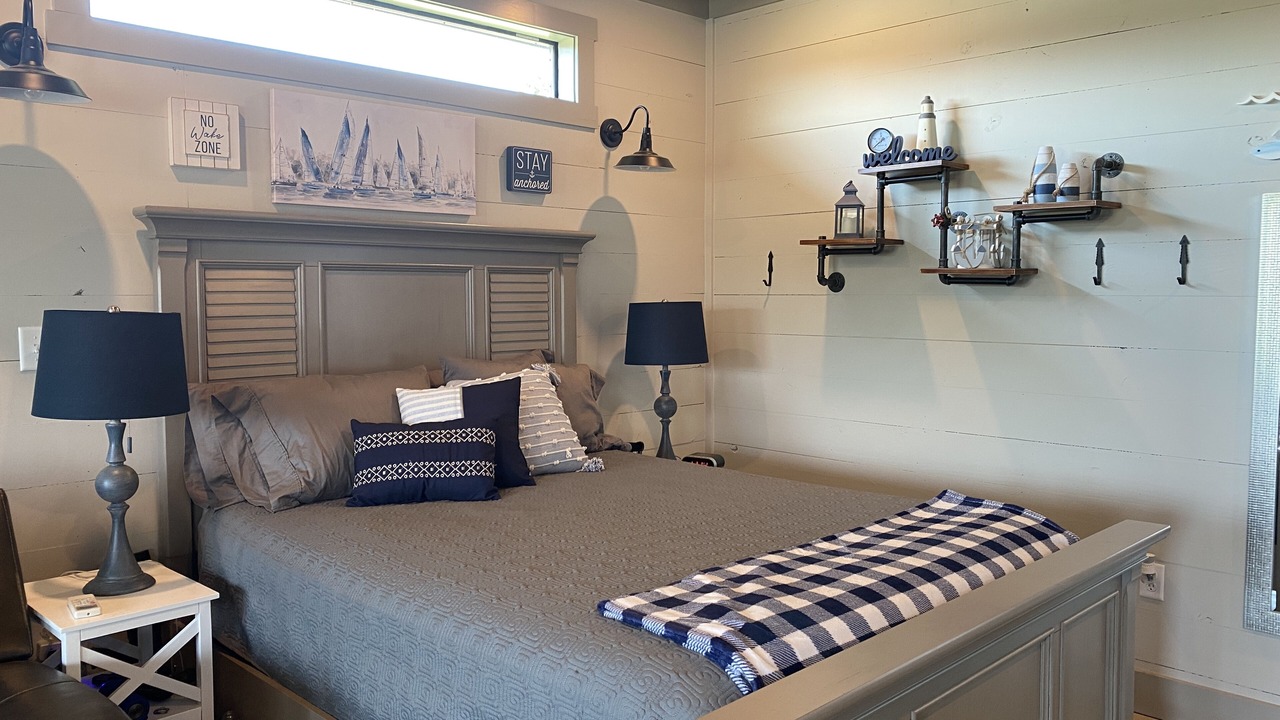Photo of Bedroom in Caldwell