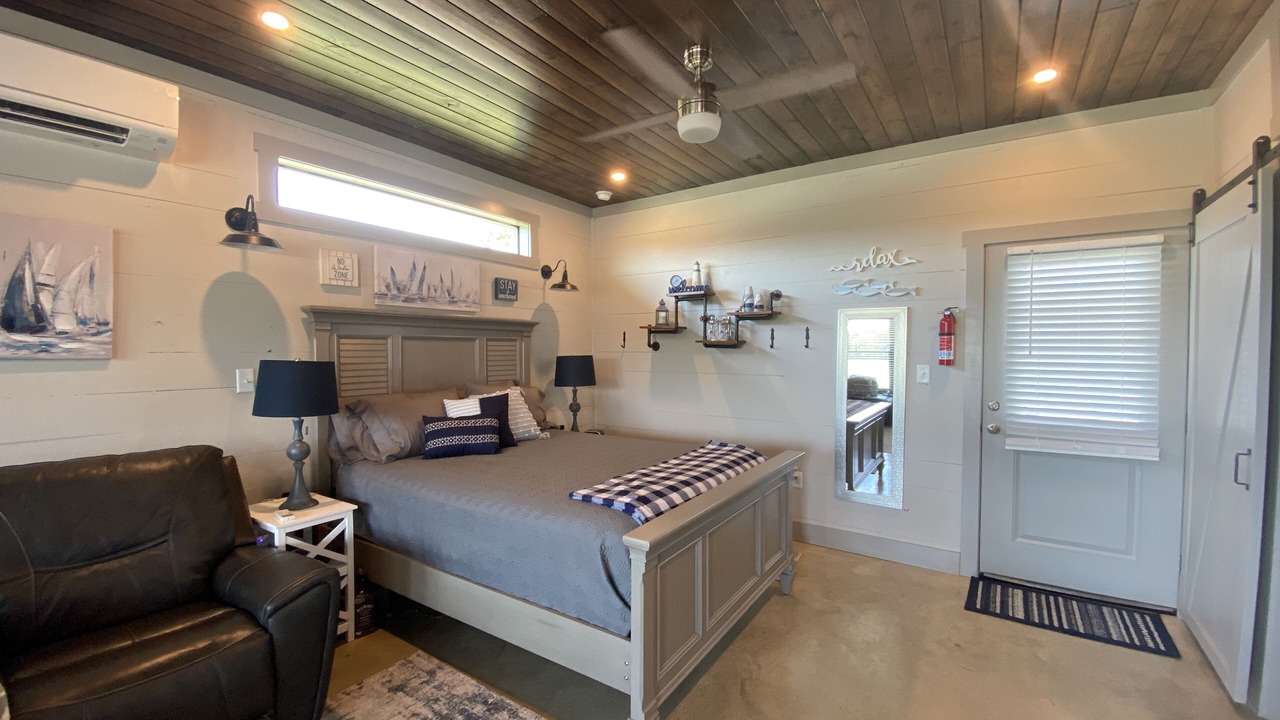 Photo of Bedroom in Caldwell