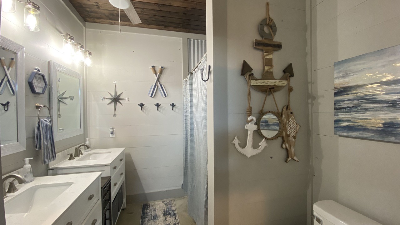 Photo of Bathroom in Caldwell
