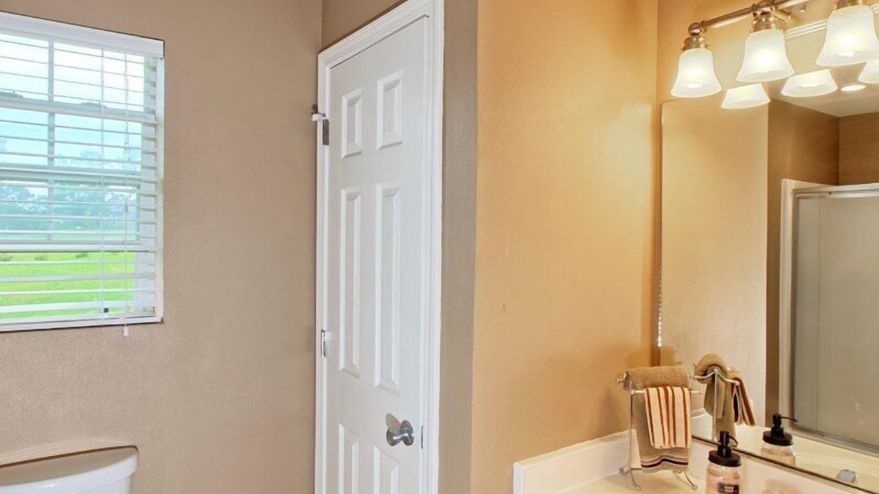 Photo of Bathroom in South Toledo Bend