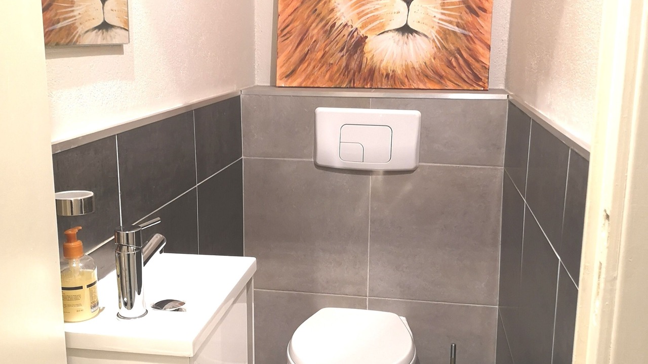 Photo of Bathroom in Charmes-sur-Rhone