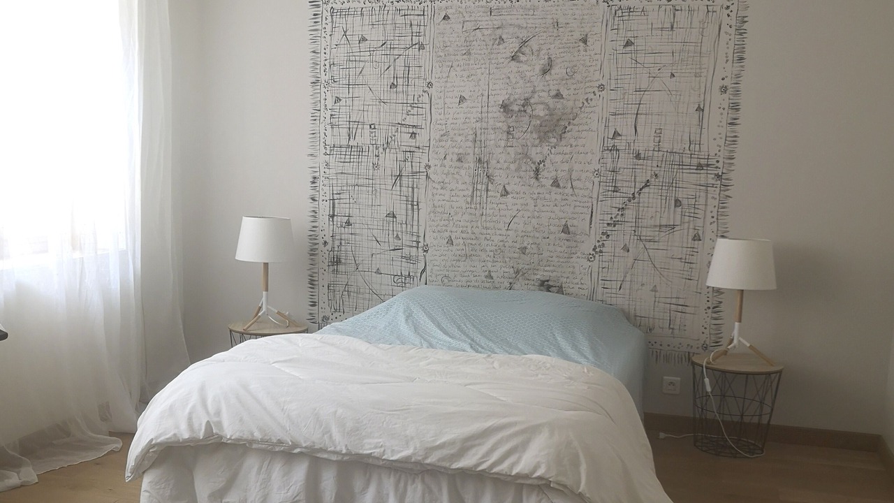 Photo of Bedroom in Charmes-sur-Rhone
