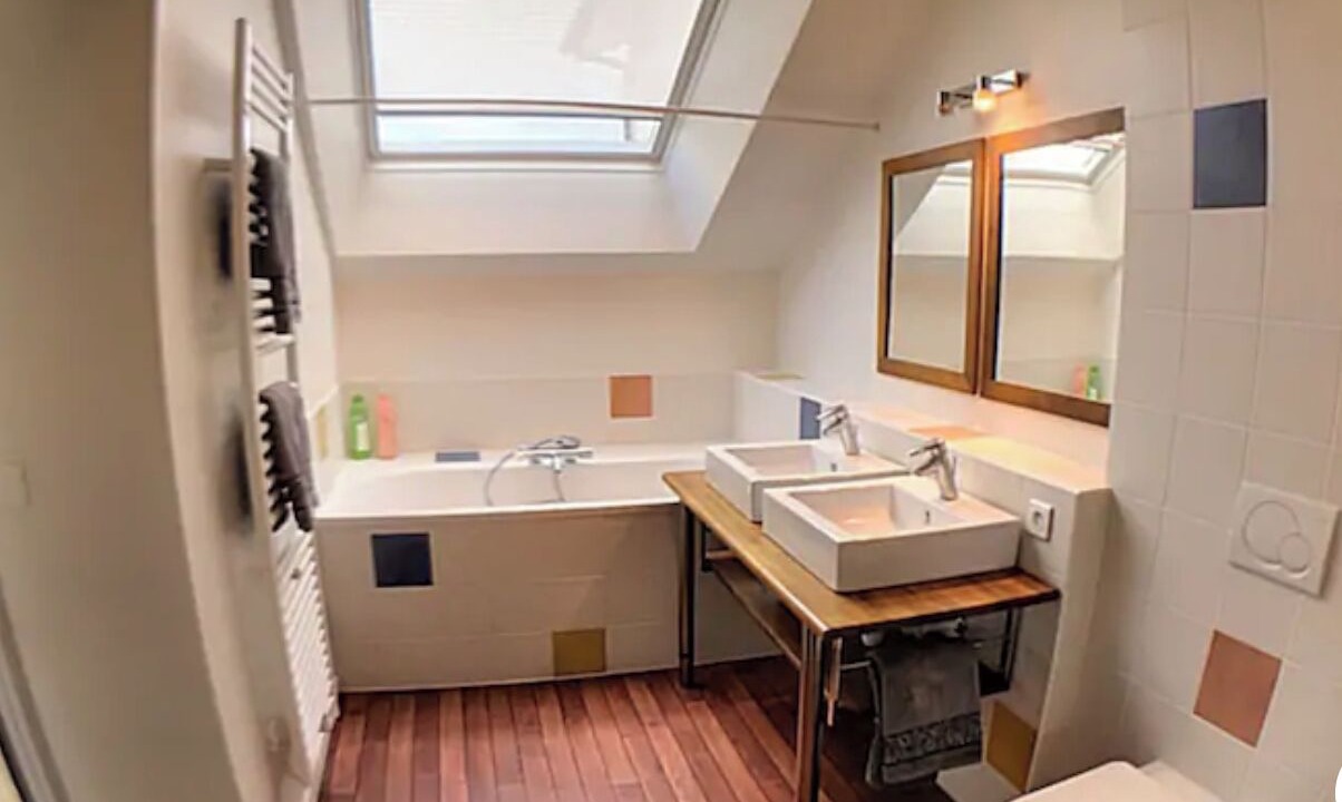 Photo of Bathroom in Cessy