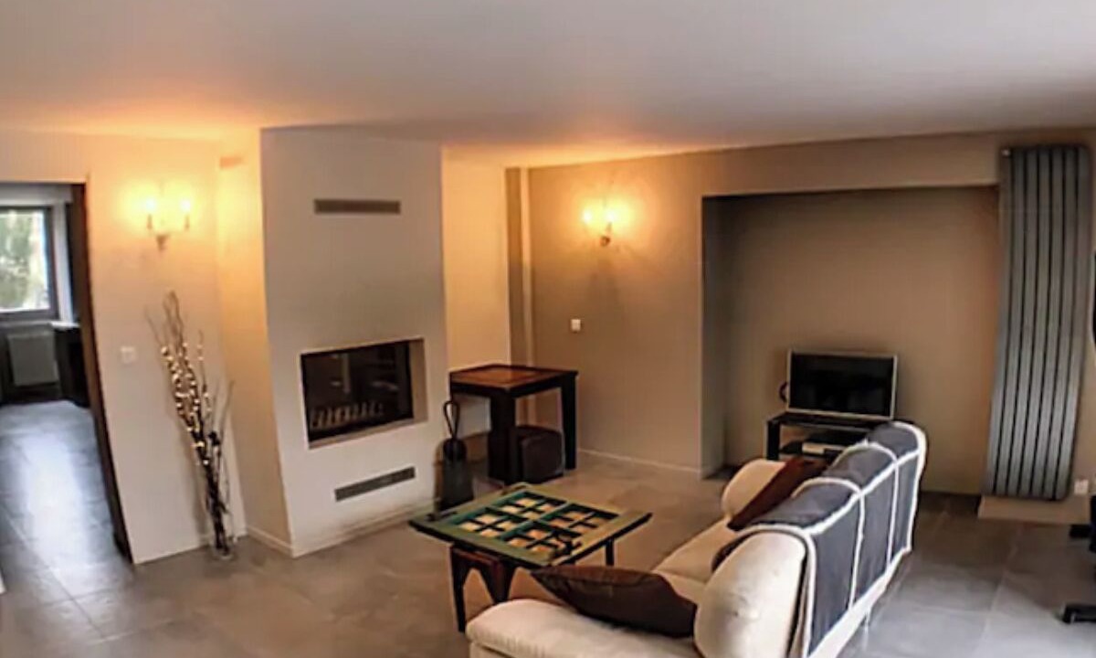 Photo of Livingroom in Cessy