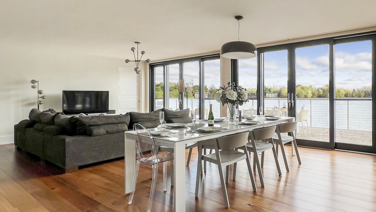 Photo of Livingroom in Lechlade