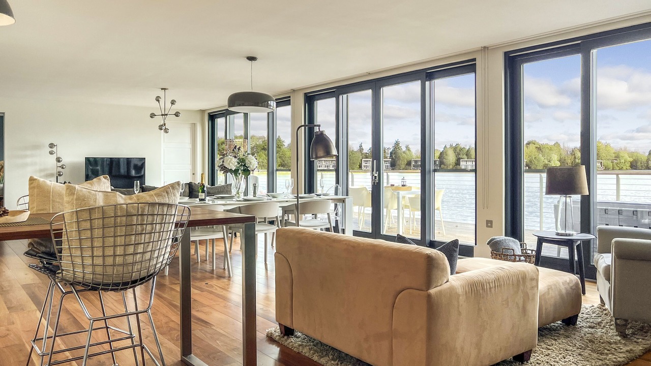 Photo of Livingroom in Lechlade