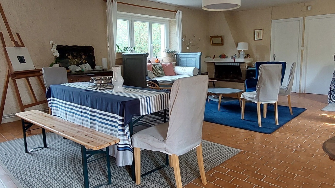 Photo of Livingroom in Airoux