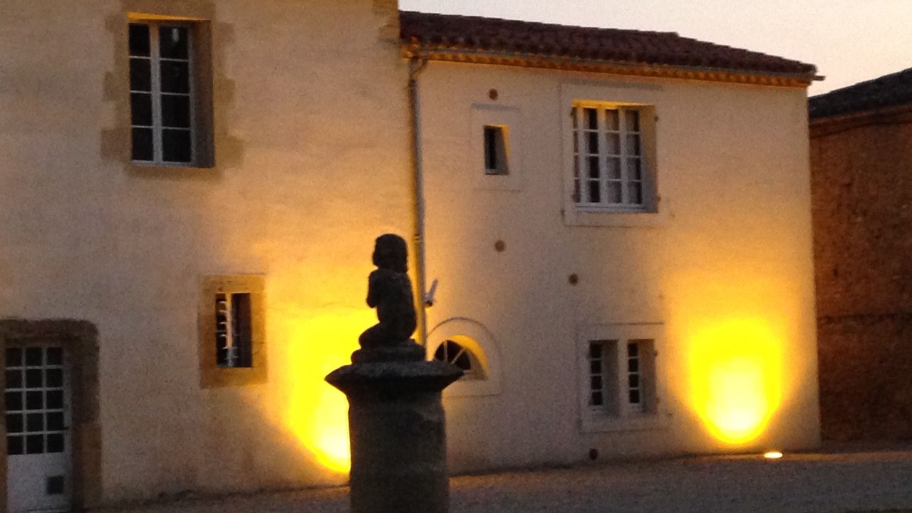 Photo of Outdoor in Airoux