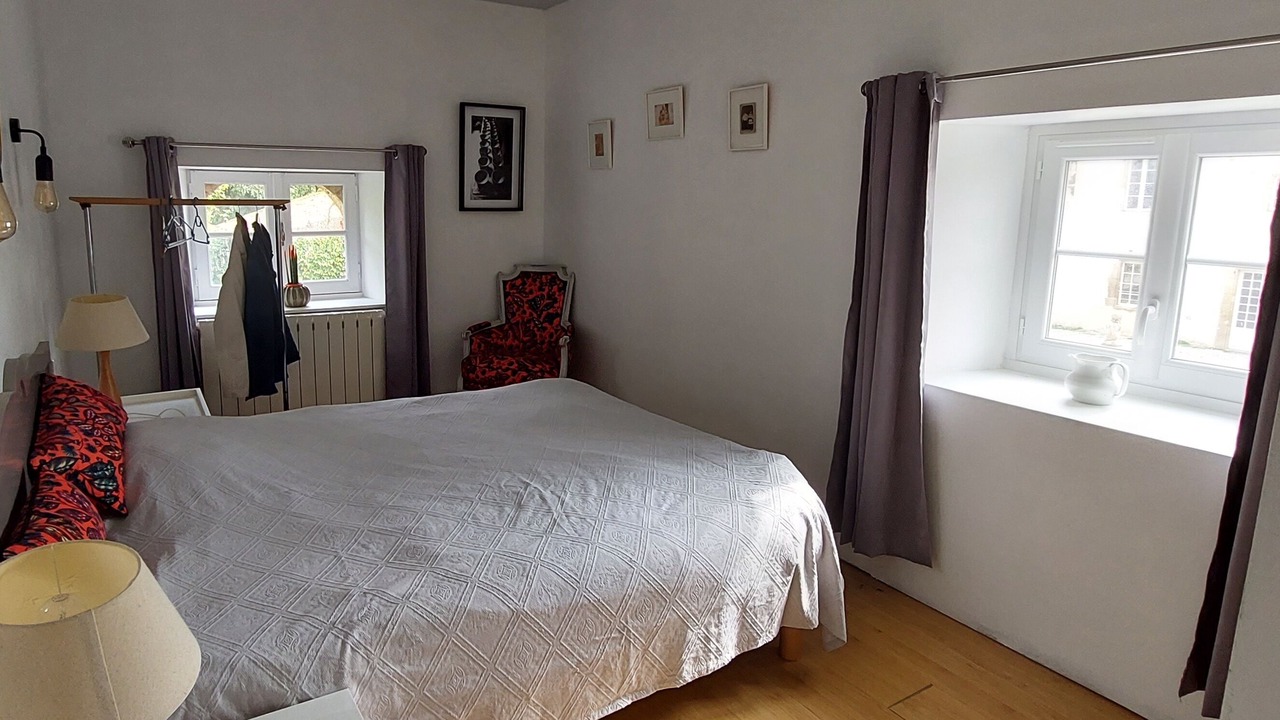 Photo of Bedroom in Airoux
