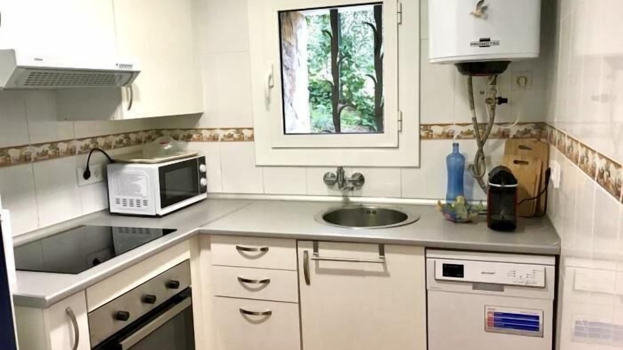 Photo of Kitchen in Tamariu