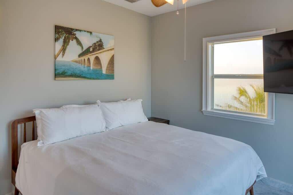 Photo of Bedroom in Key Largo