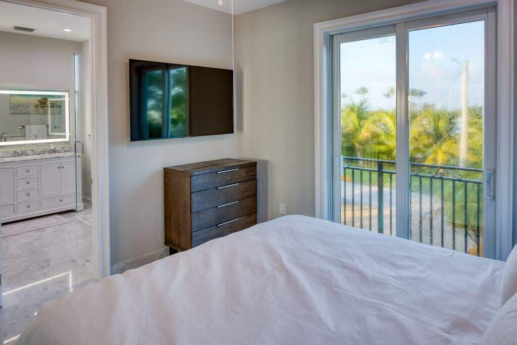 Photo of Bedroom in Key Largo