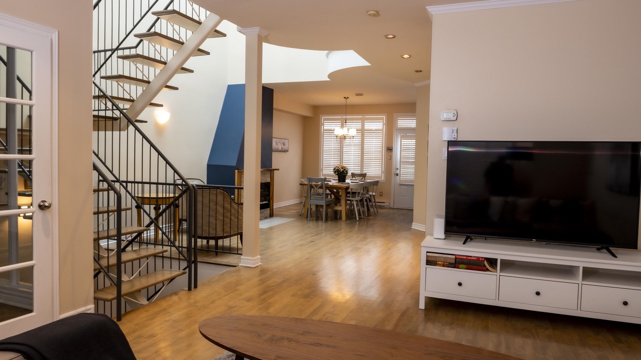 Photo of Livingroom in Bois-Franc