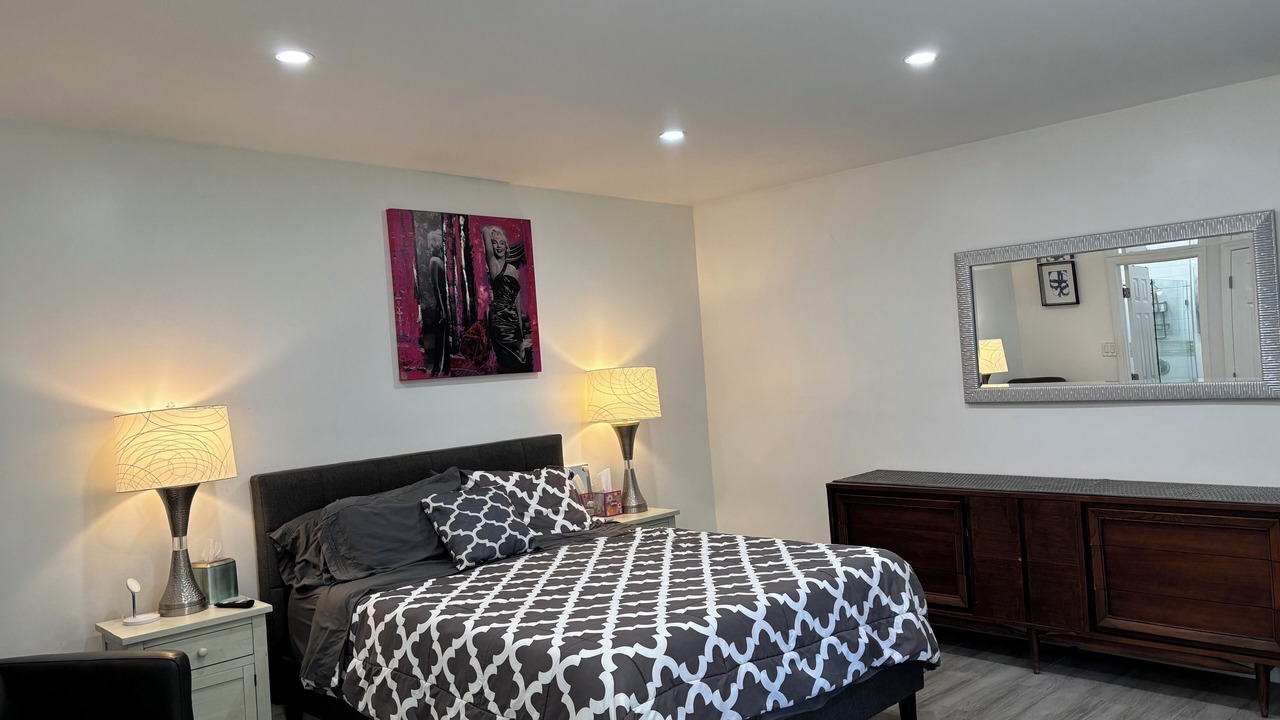 Photo of Bedroom in West Los Angeles