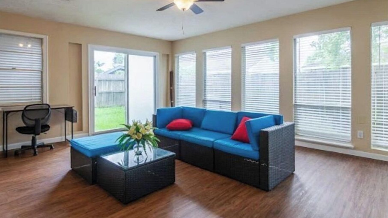 Photo of Livingroom in Sugar Land