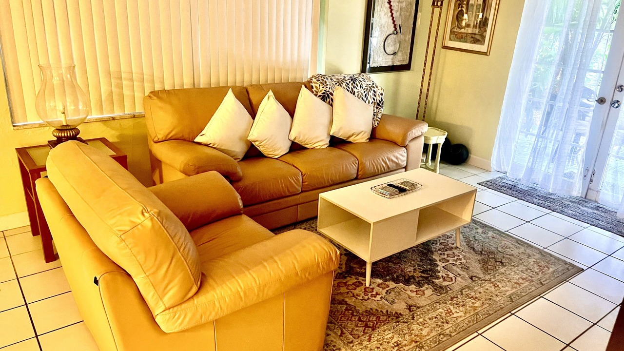 Photo of Livingroom in Deerfield Beach
