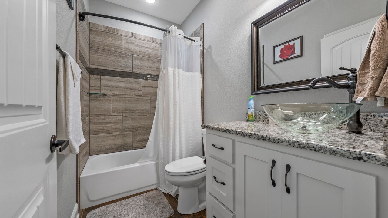 Photo of Bathroom in Bellmead