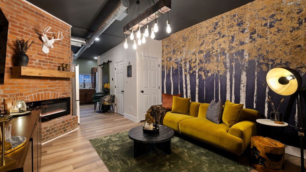 Photo of Livingroom in Lawrenceville