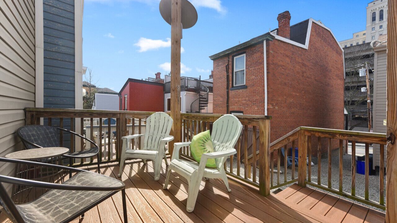 Photo of Patio Balcony in East Allegheny
