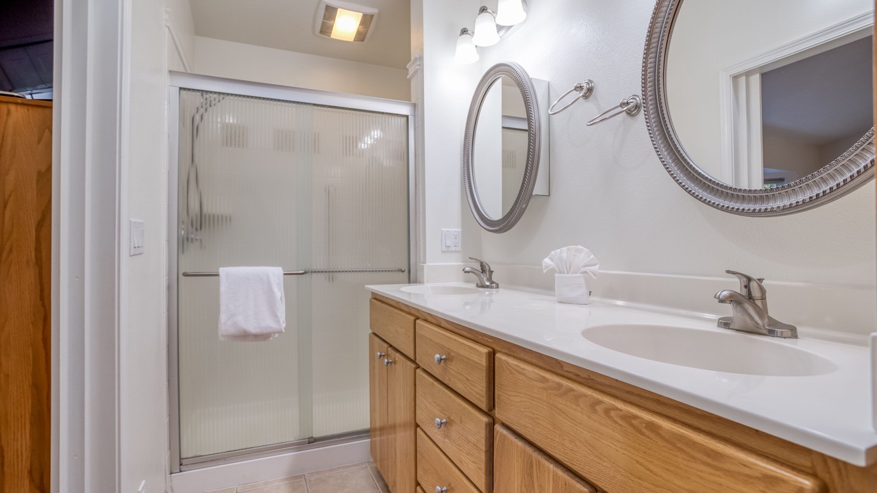 Photo of Bathroom in Beverly Beach