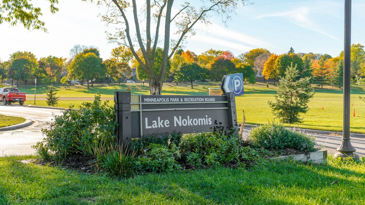 Photo of Outdoor in Hale