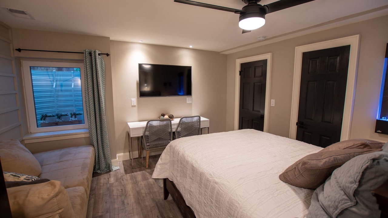 Photo of Bedroom in Englewood