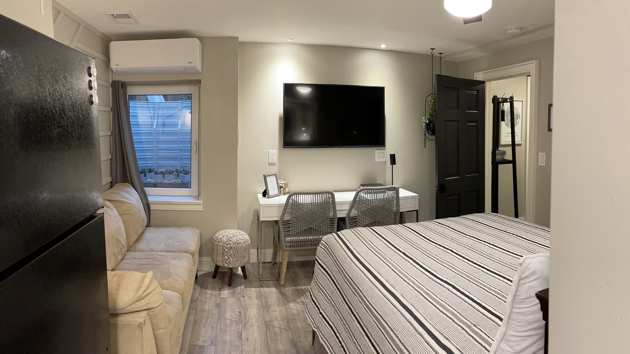Photo of Bedroom in Englewood