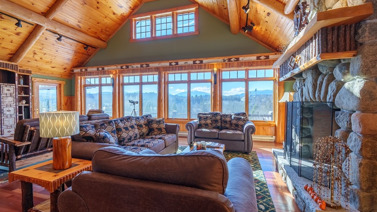Photo of Livingroom in Lake Placid