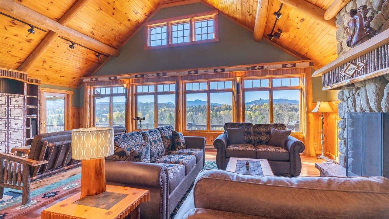 Photo of Livingroom in Lake Placid