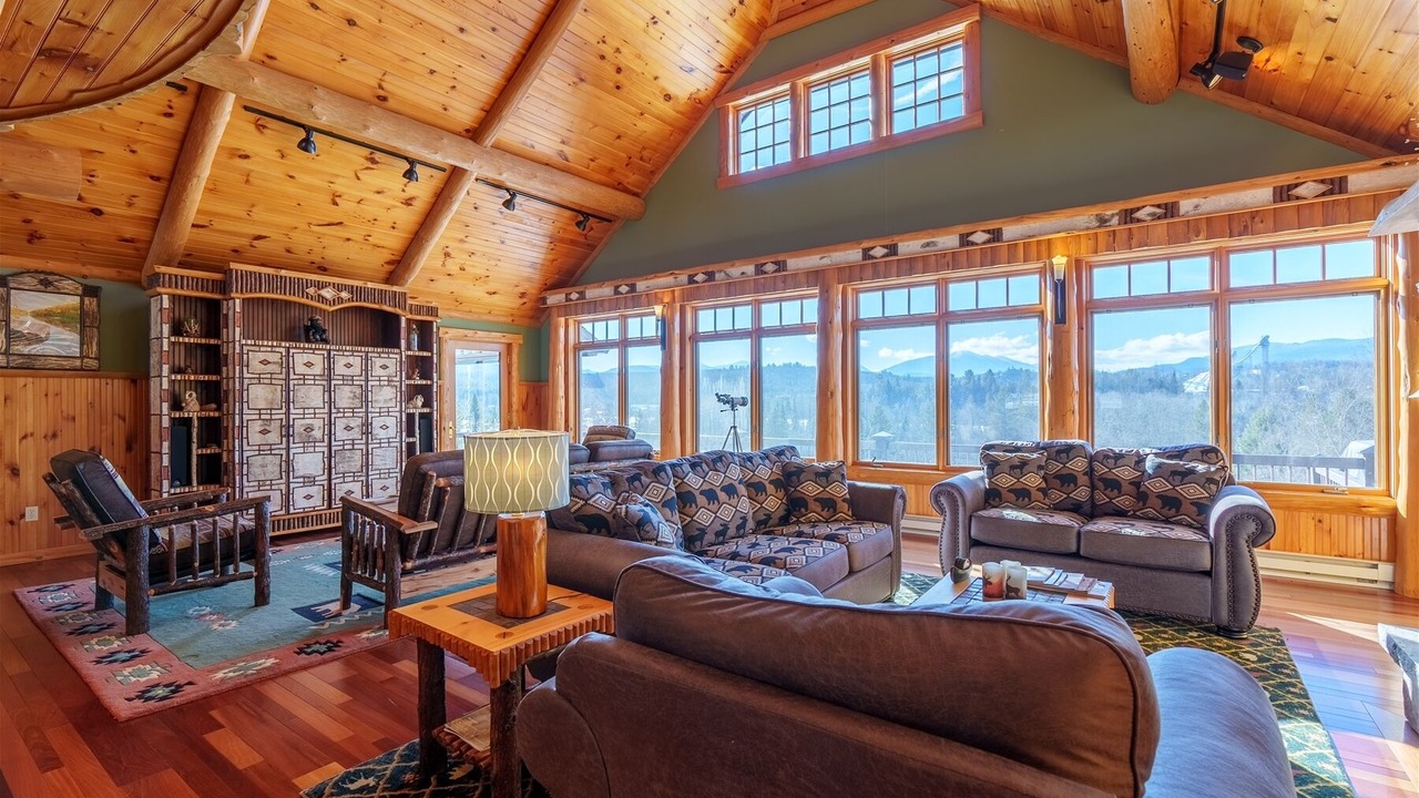 Photo of Livingroom in Lake Placid