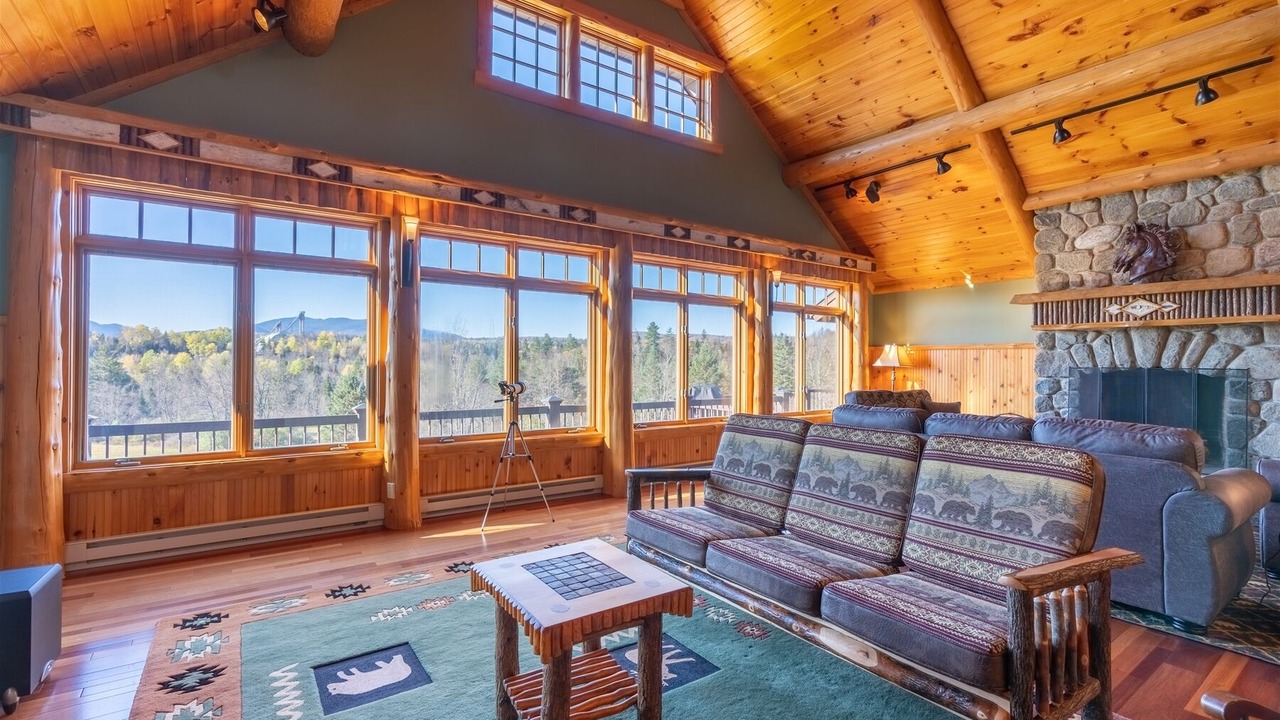 Photo of Livingroom in Lake Placid