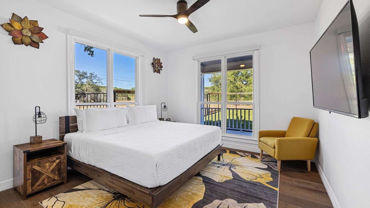 Photo of Bedroom in Leander