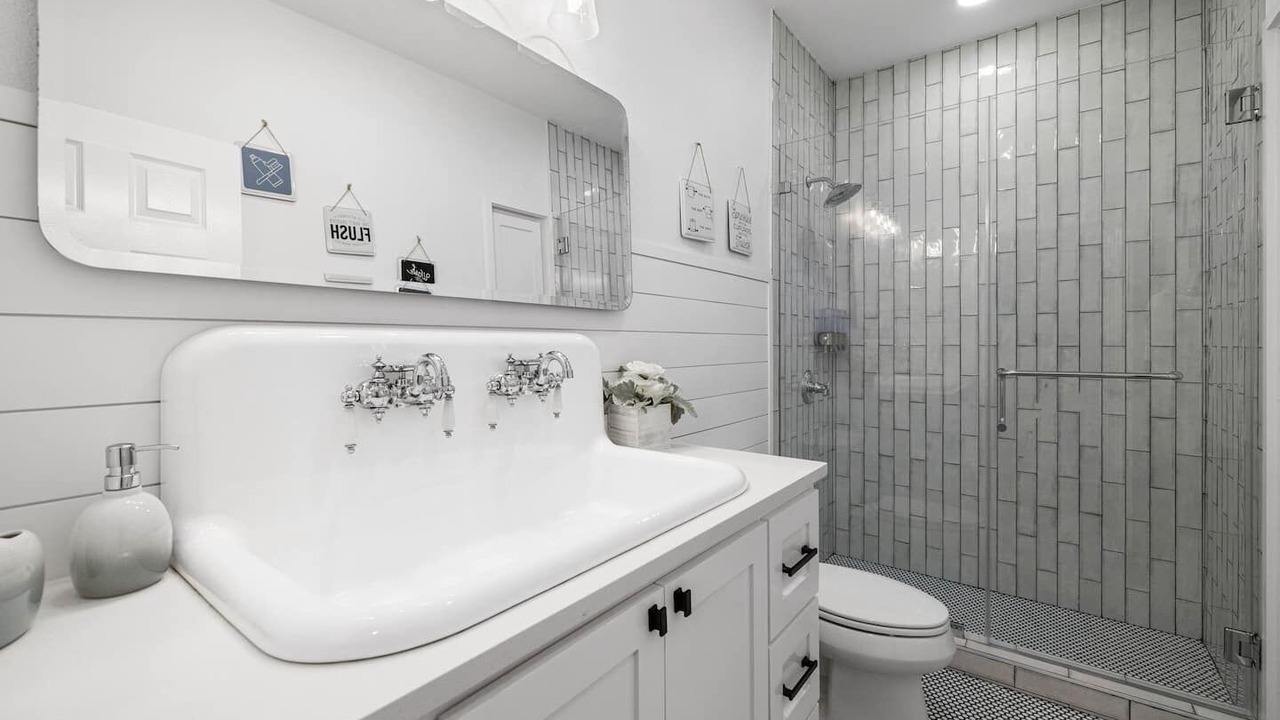 Photo of Bathroom in Leander