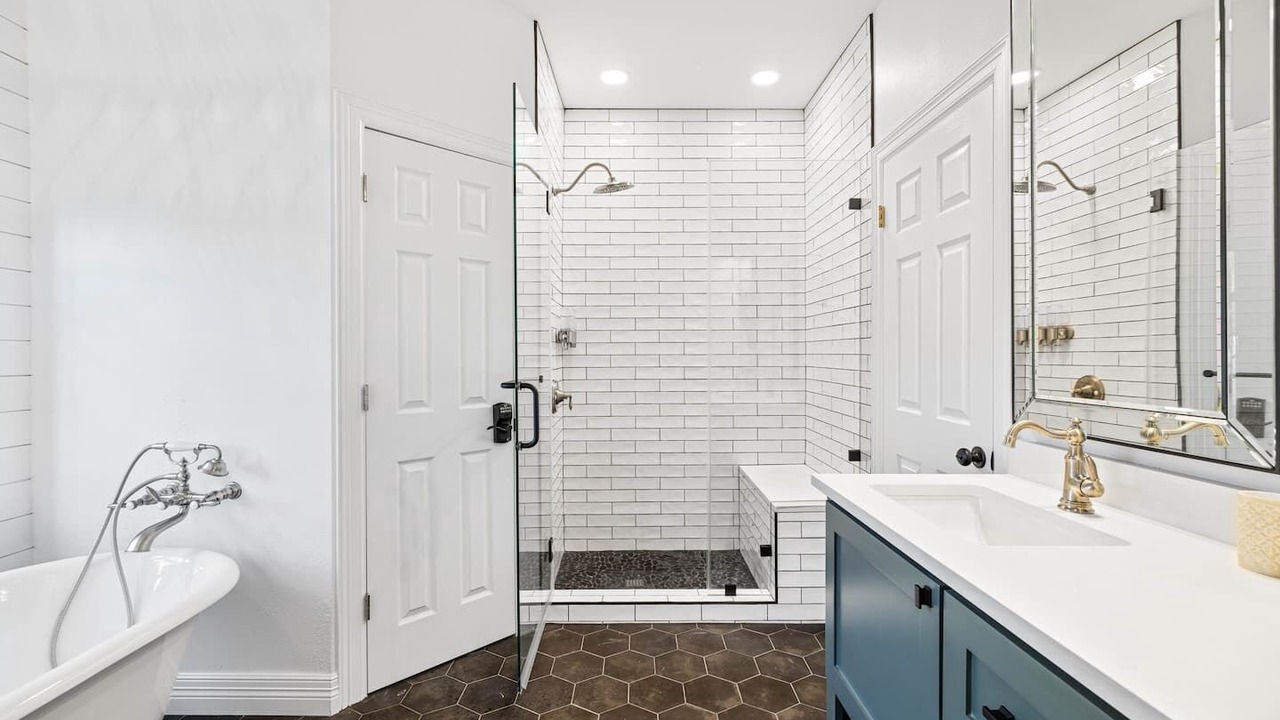 Photo of Bathroom in Leander