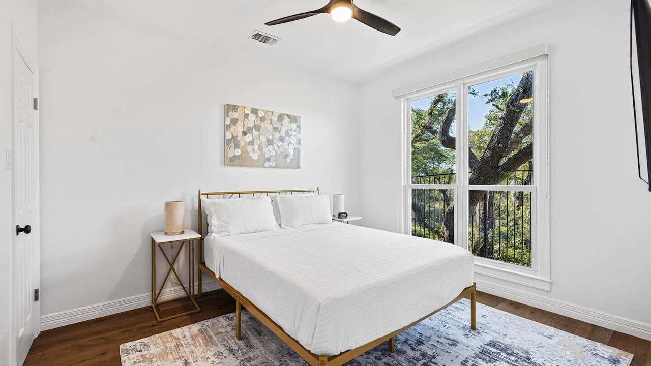 Photo of Bedroom in Leander