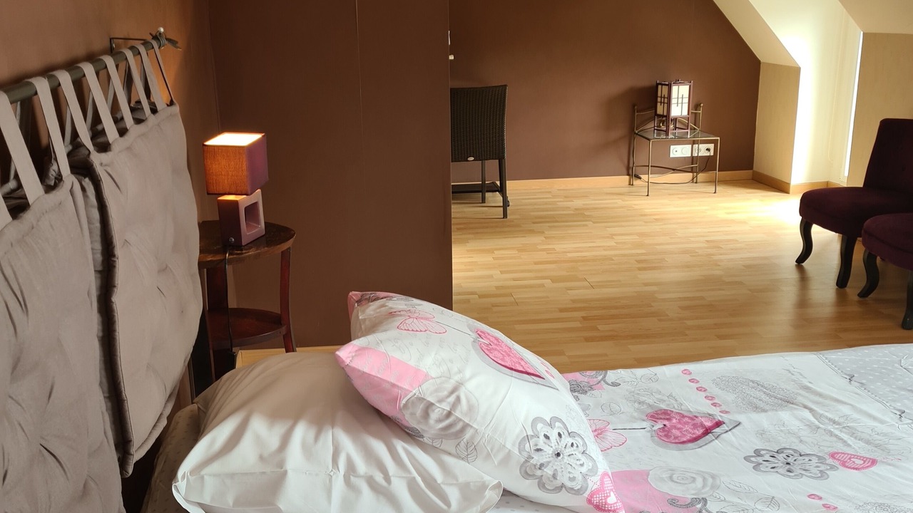 Photo of Bedroom in Theix-Noyalo