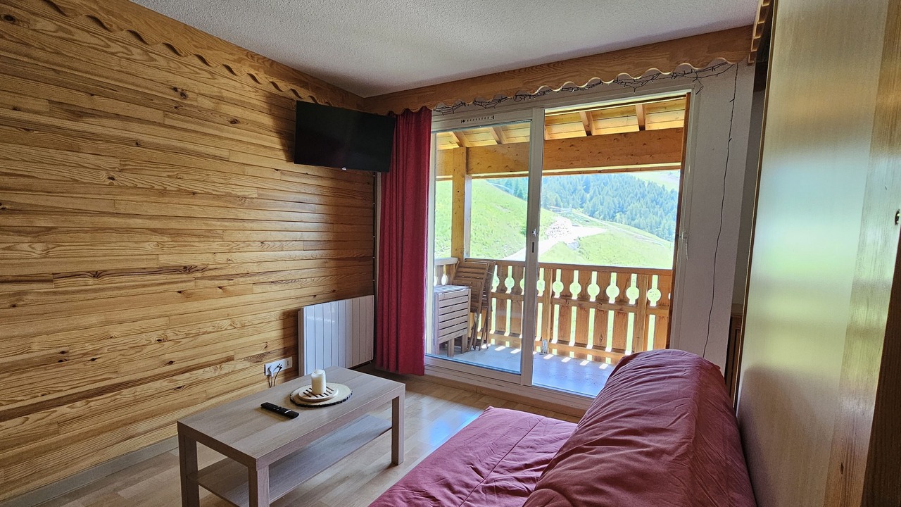 Photo of Bedroom in Allos