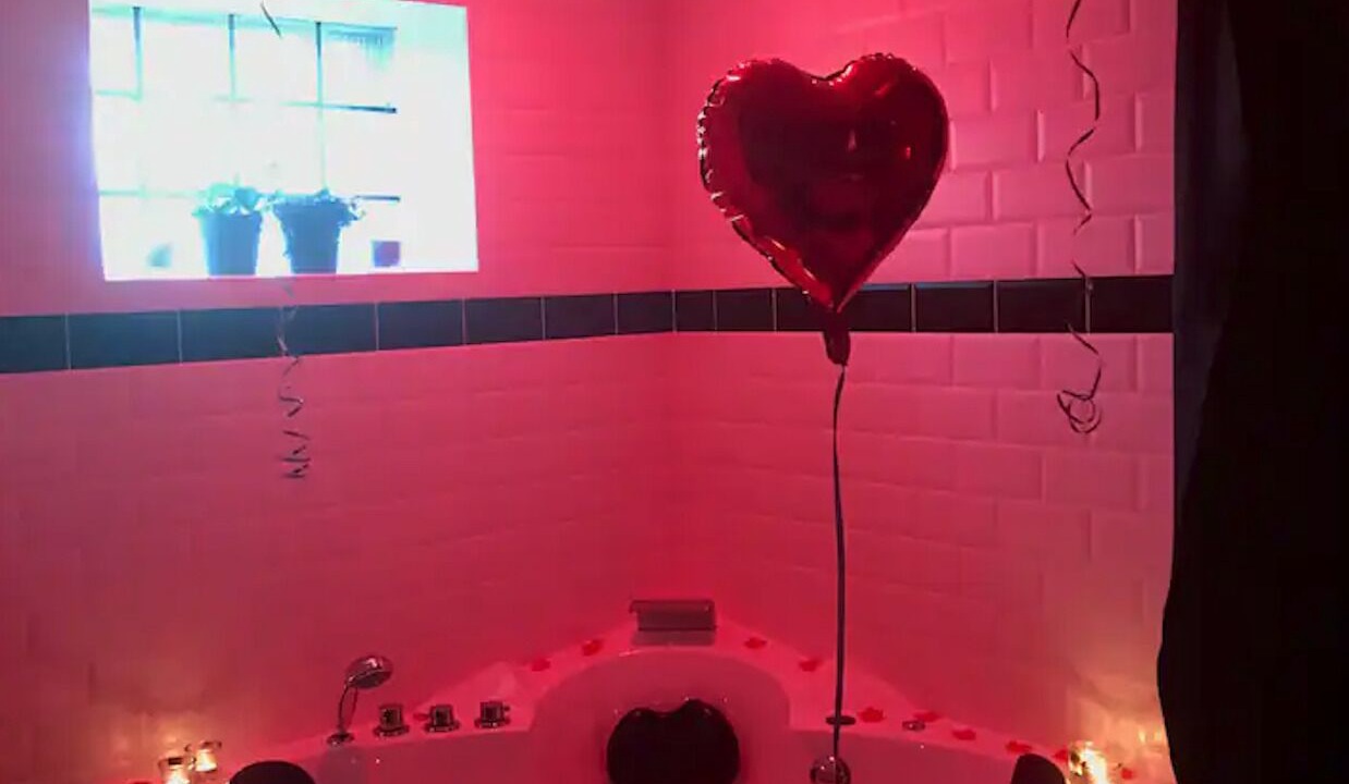 Photo of Bathroom in Jouarre