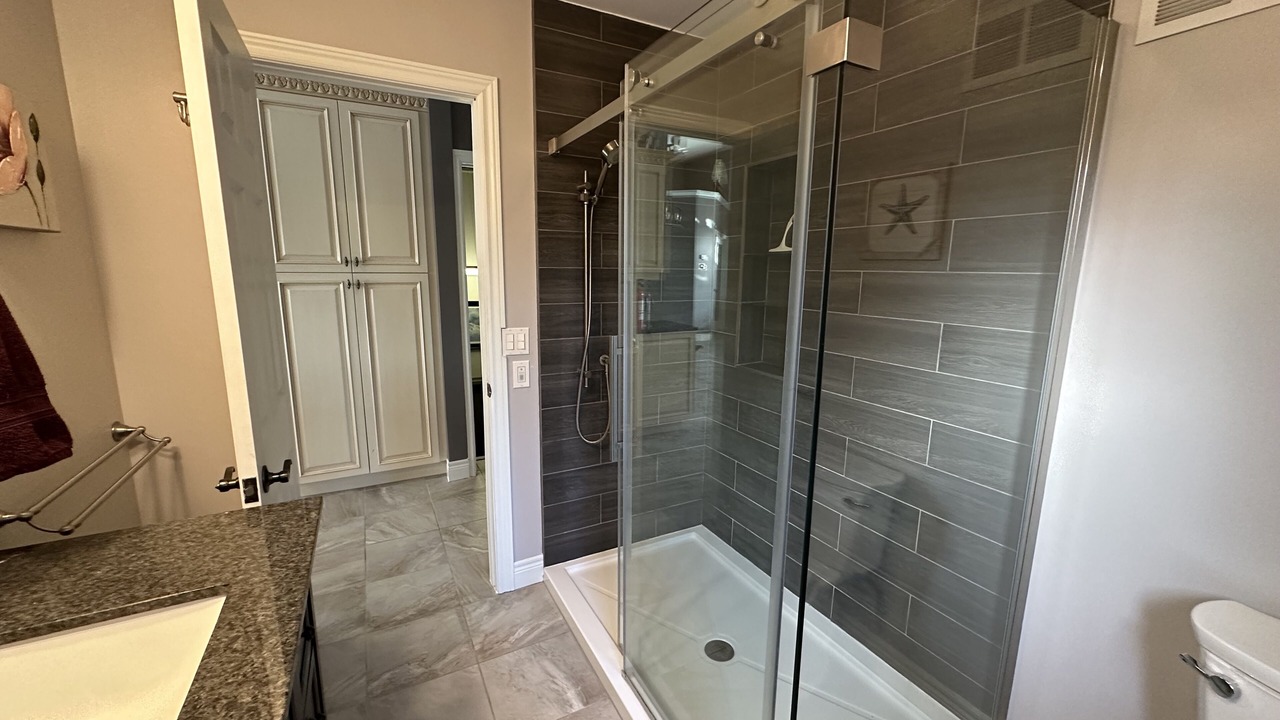Photo of Bathroom in Tobermory