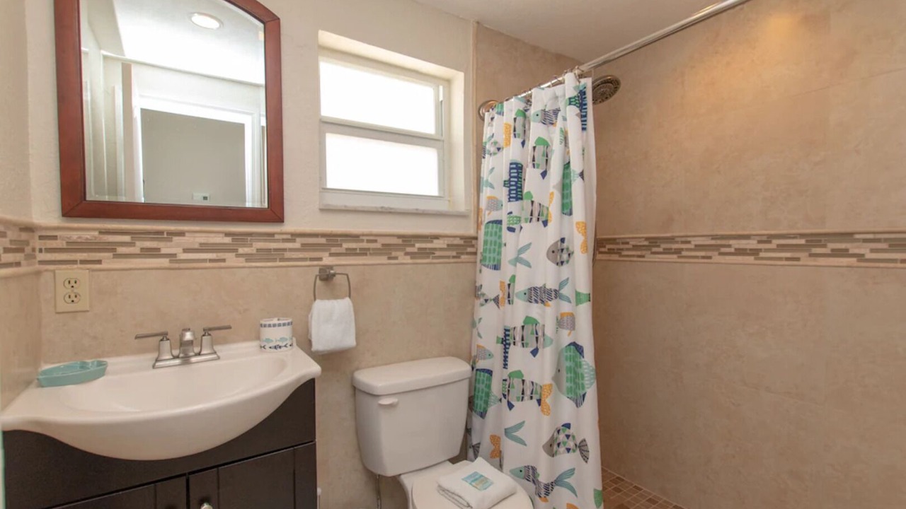 Photo of Bathroom in Marathon