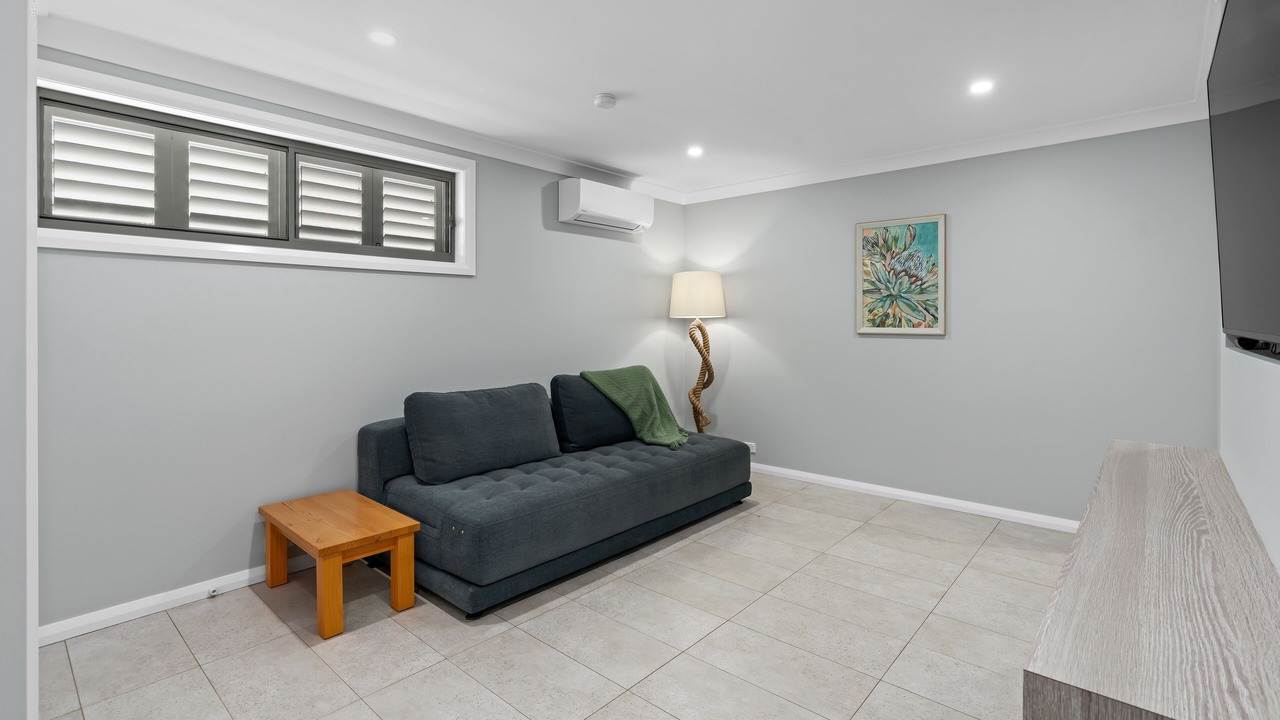 Photo of Livingroom in Currarong