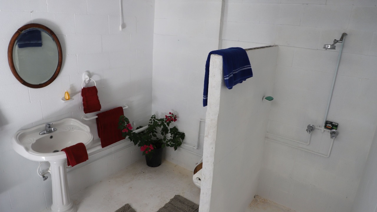 Photo of Bathroom in Hondo
