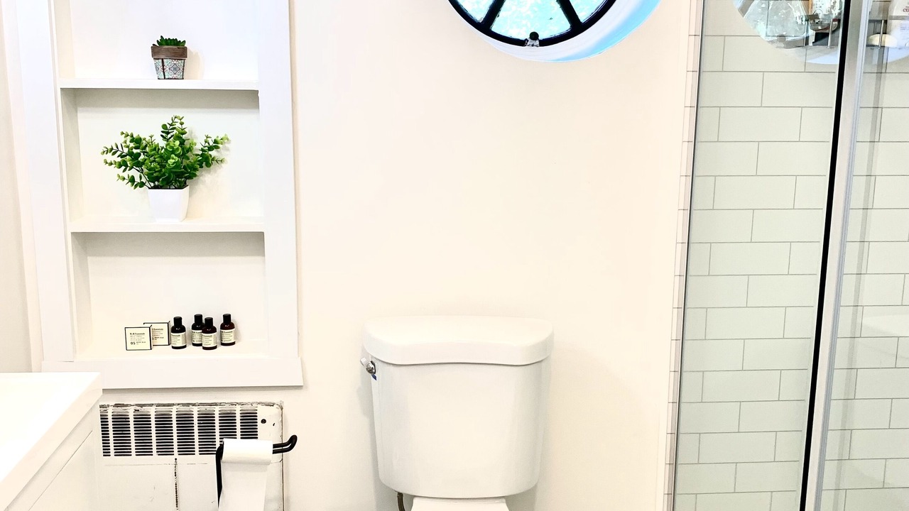 Photo of Bathroom in Tarrs