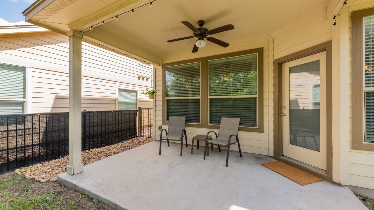 Photo of Patio Balcony in McNeil